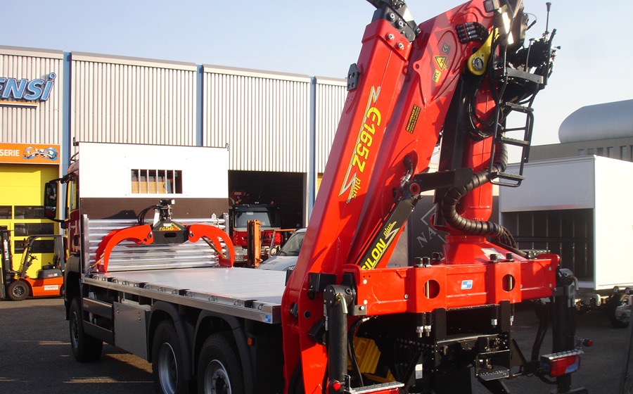 Montage Grues Arriere Carrosserie Sensi