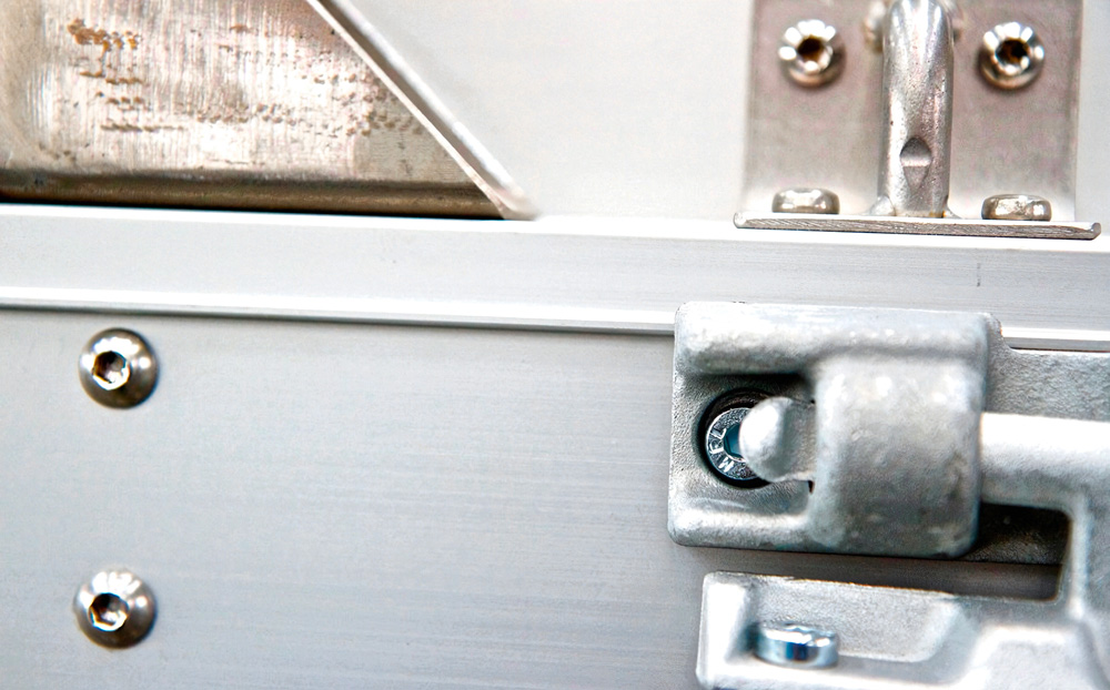 Pont Fixe Sensi Detail Ferrure Loquet
